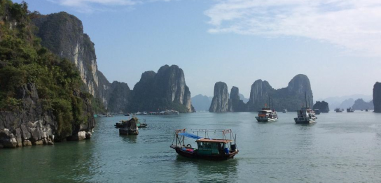 ハロン湾　ベトナム観光